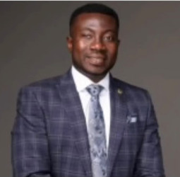 Economist cautions Ghanaians against mounting pressures on governments in election years